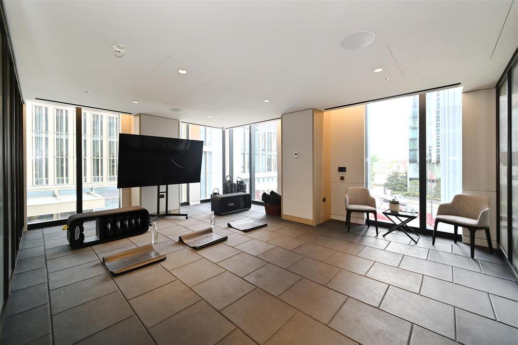 River-Park-Tower-Amenities (2).JPG