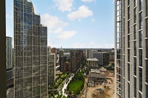 2 bedroom apartment to rent, Nine Elms Lane, London