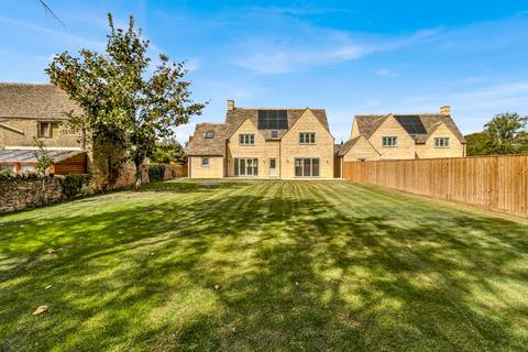 undefined, Cerney Wick Lane, Cerney Wick, Cirencester, Gloucestershire, GL7