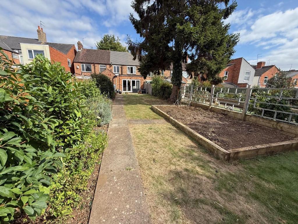 Garden 3.jpg