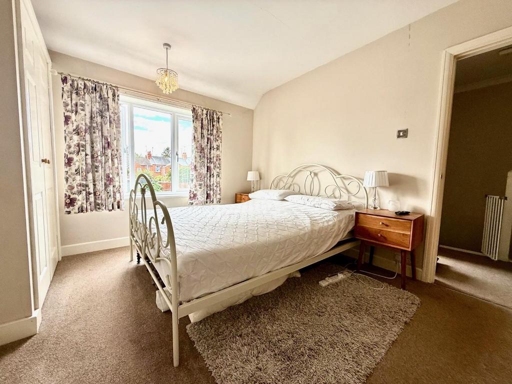 Bedroom 2.jpg