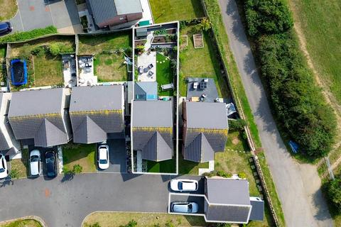 3 bedroom detached house for sale, 61 Scarrowscant Lane, Haverfordwest