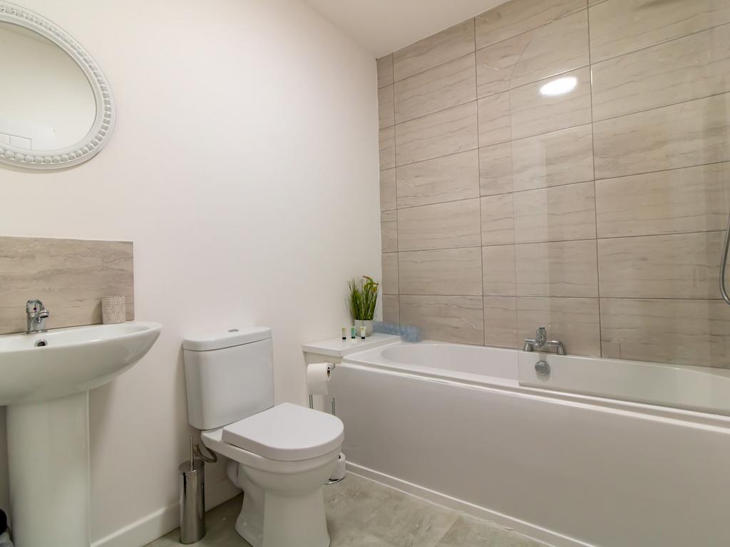 En-suite 2
