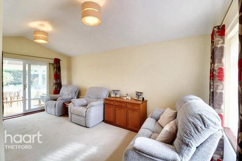 undefined, Redgate, Thetford
