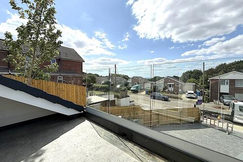 3 bedroom detached house for sale, Haymoor Road, Oakdale , Poole, BH15