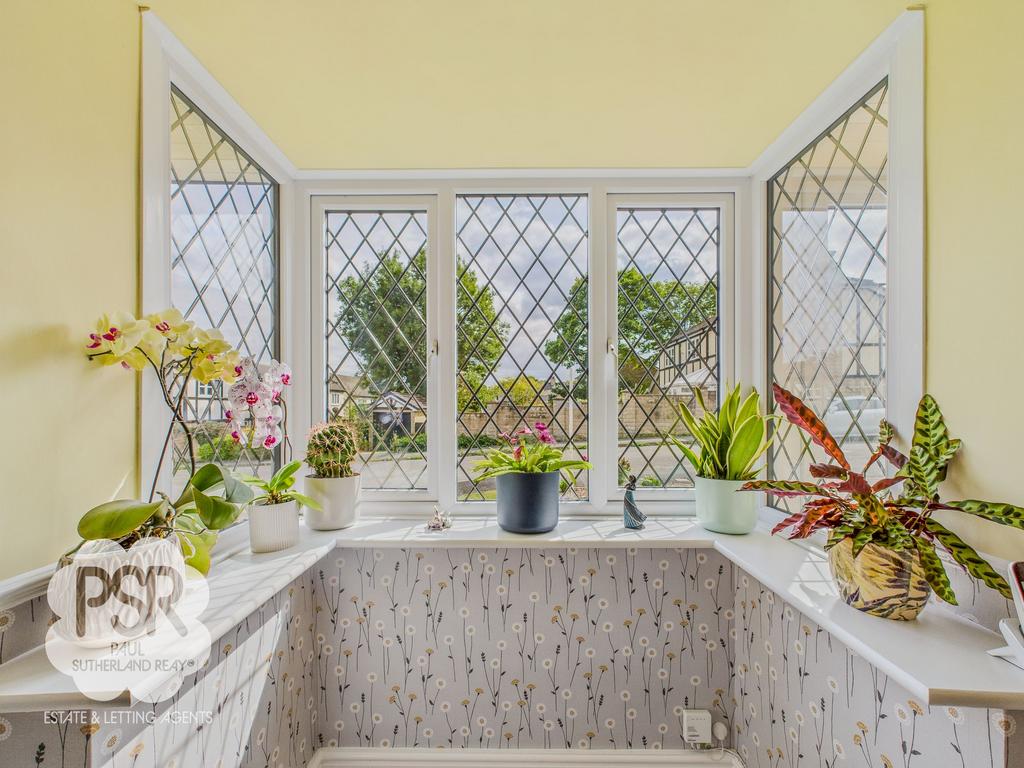 Lounge - Bay Window