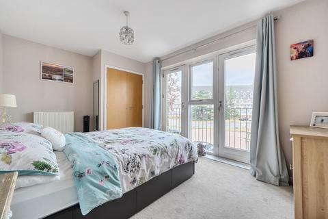 undefined, London Road, Bracknell RG42