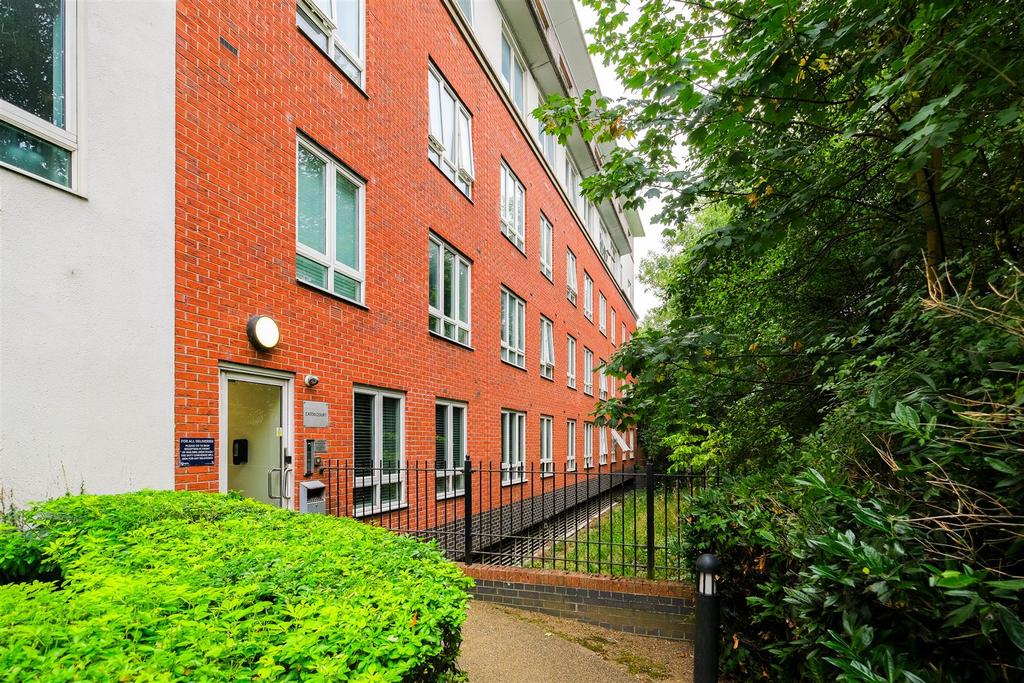 6 eton court-12.jpg