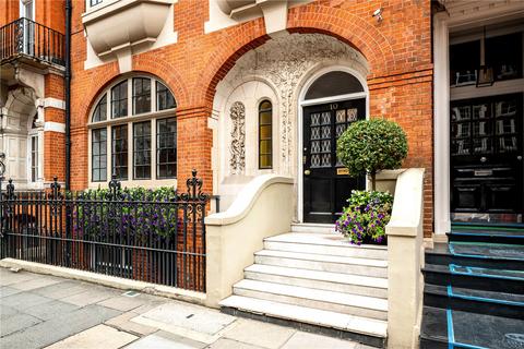 2 bedroom apartment for sale, Green Street, London, W1K