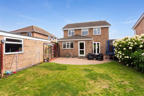 4 bedroom detached house for sale, Broad Acres, Haxby, York