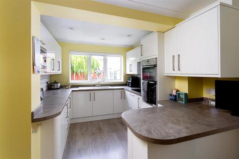 4 bedroom detached house for sale, Broad Acres, Haxby, York