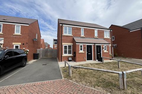2 bedroom semi-detached house to rent, Benington Close, PETERBOROUGH PE7