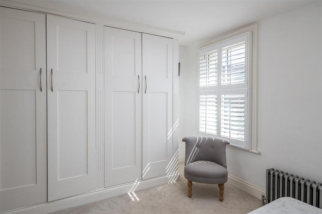 82 Lesbourne Rd internals-2.jpg