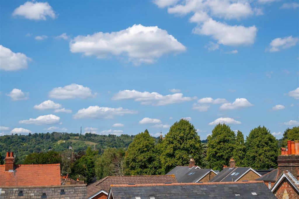 82 Lesbourne Rd externals-2.jpg