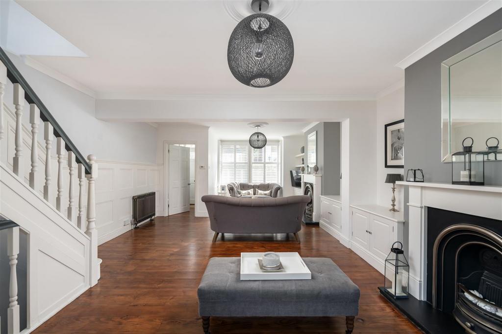 82 Lesbourne Rd internals16.jpg