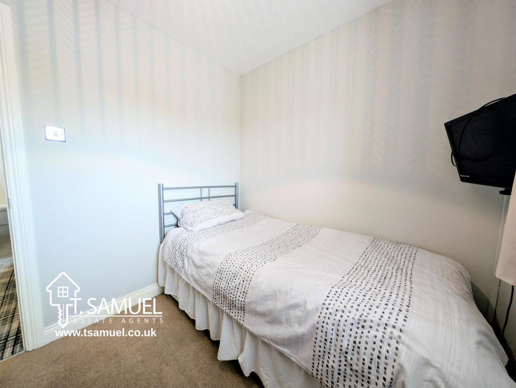 Bedroom 4