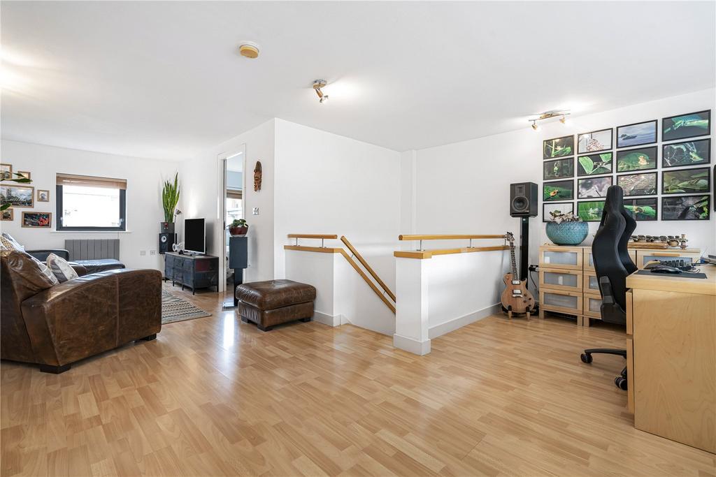 Upstairs Lounge