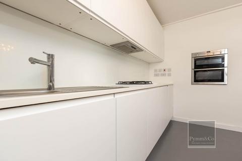 3 bedroom flat for sale, Uplands Court, Norwich NR4