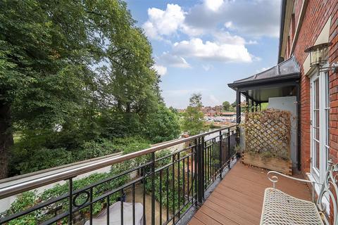 4 bedroom townhouse for sale, 15 Amber Rise, The Old Meadow, Shrewsbury, SY2 6AF