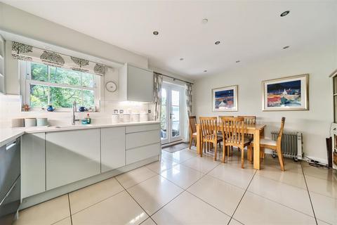 4 bedroom townhouse for sale, 15 Amber Rise, The Old Meadow, Shrewsbury, SY2 6AF