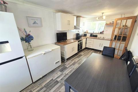 undefined, Warrensway, Woodside, Telford, Shropshire, TF7