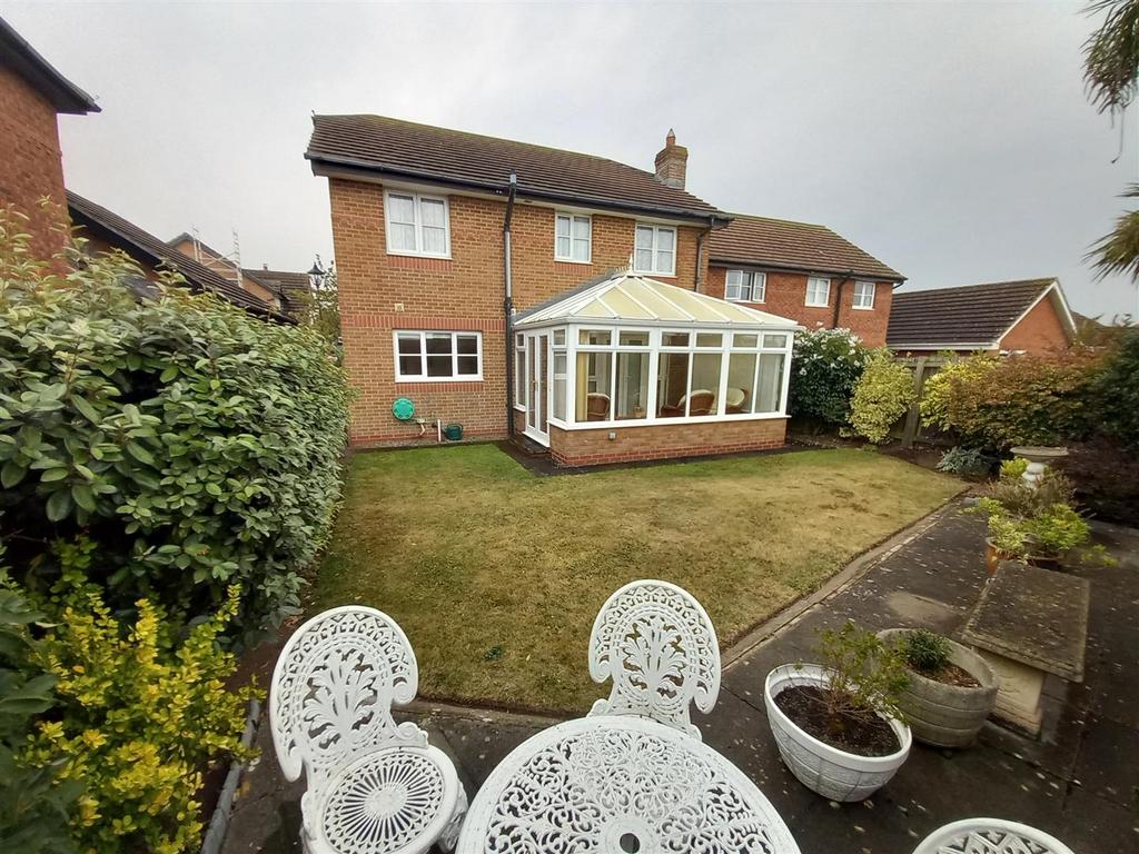 1 Dudley Way Rear.jpg