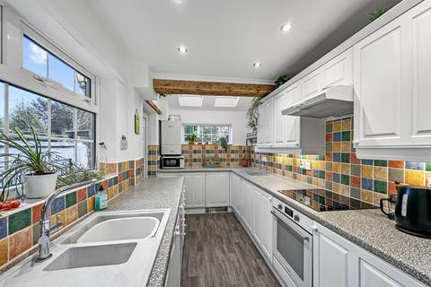 2 bedroom end of terrace house for sale, Grove Lane, Timperley