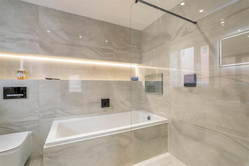 Bedroom Two Ensuite