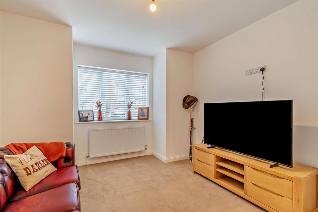 8659732-interior10-800.jpg