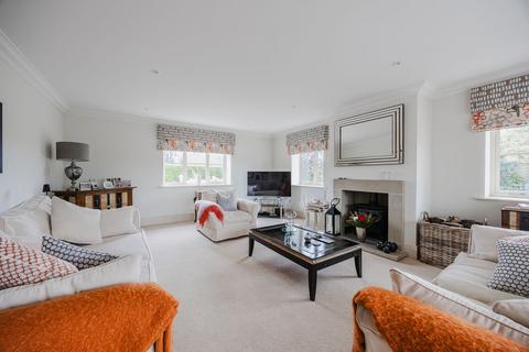 4 bedroom detached house for sale, Countryside Views and Elegant Coastal Living in Ringstead