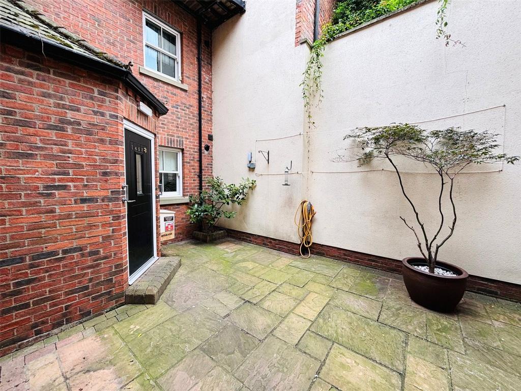 Communal Courtyard