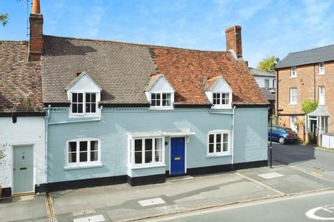 St. Martins, Marlborough, SN8