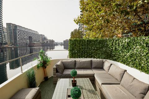 undefined, Millharbour, Canary Wharf, E14
