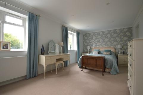 5 bedroom detached house for sale, Winkfield