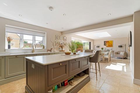 Broadway House, 1 Hidcote View, Mickleton, Chipping Campden, GL55 6EW
