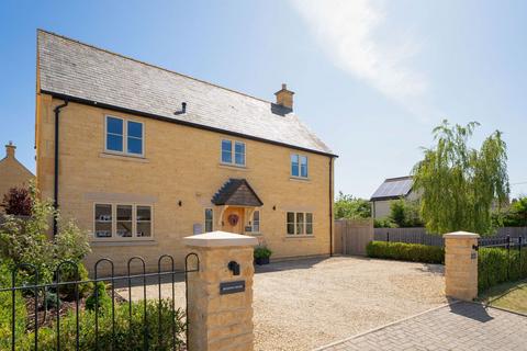 Broadway House, 1 Hidcote View, Mickleton, Chipping Campden, GL55 6EW