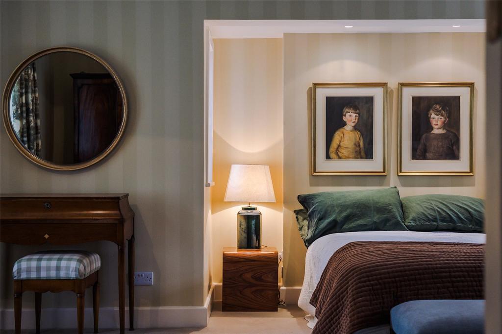 Principal Bedroom