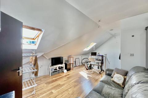 undefined, Lampton Park Road, Hounslow TW3