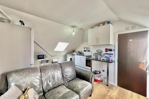 undefined, Lampton Park Road, Hounslow TW3