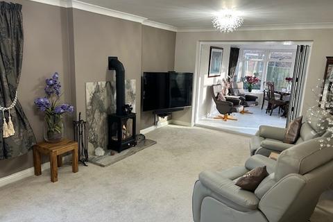 3 bedroom detached bungalow for sale, Mill Rise, Skidby, HU16 5UA