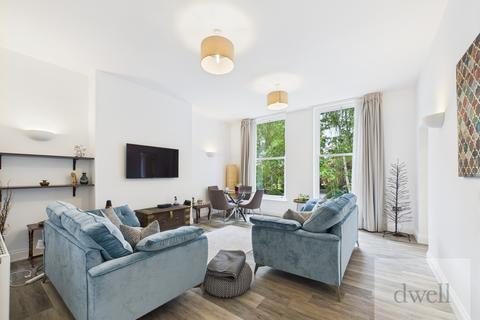 undefined, Apartment 201, Oakbank,13-17 Shaw Lane, Headingley, LS6 4DH