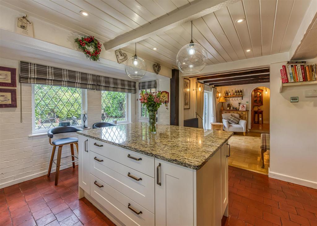 Smestow Gate Cottage-Kitchen.jpg
