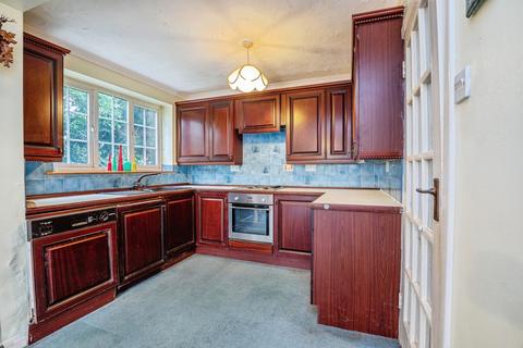 4 bedroom detached house for sale, Coutts Avenue, Shorne DA12