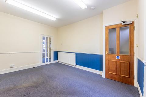 2 bedroom terraced house for sale, Hallgate, Hexham NE46