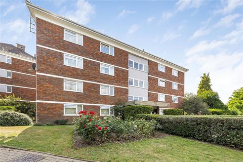 9, Osborne House Courtlands, Richmond, TW10 5BE