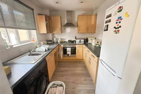 2 bedroom flat to rent, Dussek Place, Swindon, SN25