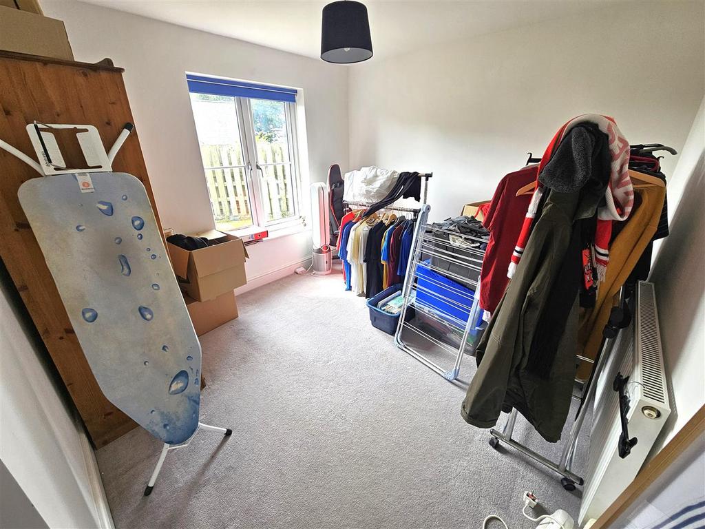 Bedroom 3.jpg