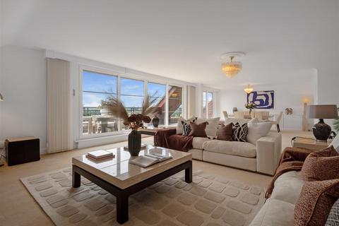 3 bedroom apartment for sale, Crescent Road, Enfield EN2 7RY