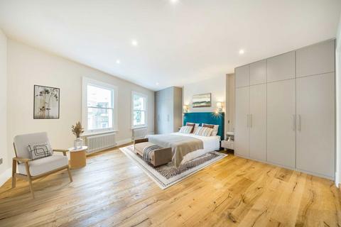 undefined, Bevington Road, London W10