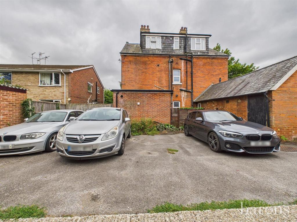 CAM05500 G0-PR0036-STILL014.jpg